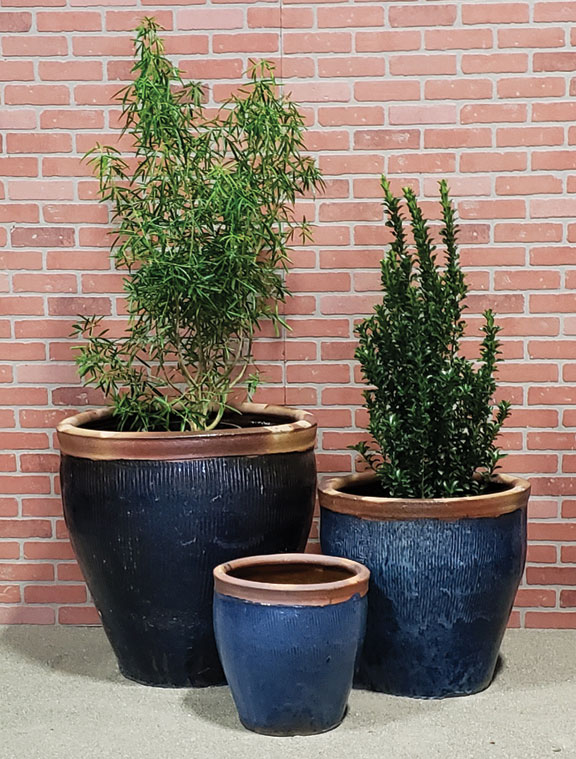 Rustic Tall Hollywood Planter - Blue - Glaze Imperfections - Image 2